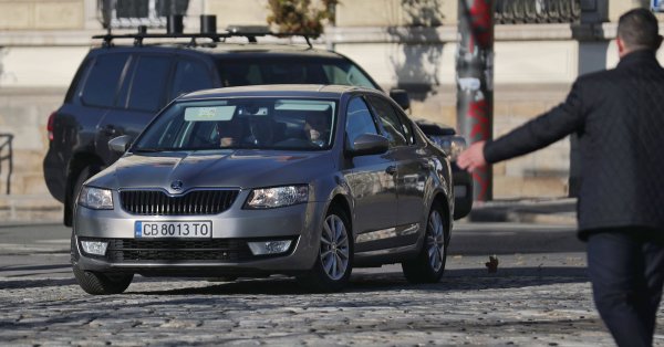 МК с предложением: Автомобили НСО передадут президенту