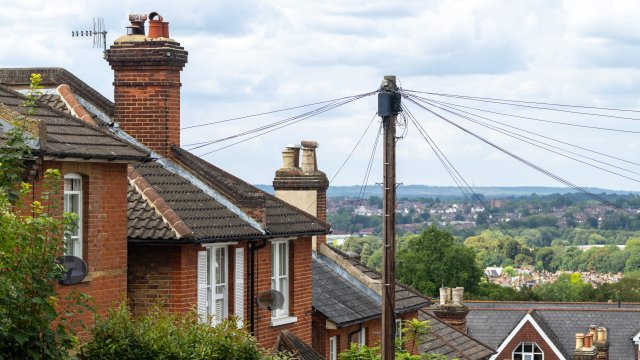 Ожидаемое повышение налогов делает британских брокеров по недвижимости пессимистичными по отношению к рынку.