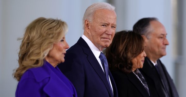 Байден рассказал о «тёмных днях» в США, призвал американцев быть оптимистами