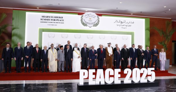 Трамп: Сейчас настал момент палестинцам двигаться дальше