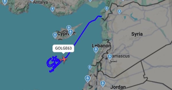 Турецкий дрон нарисовал в небе флаг Турции