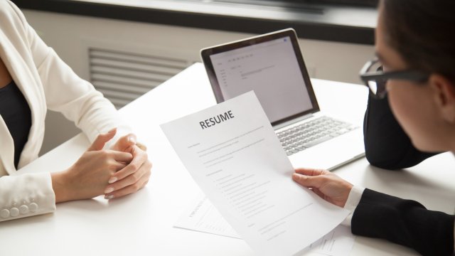 КУБ представил возможности старта карьеры на молодежном трудовом форуме в Варне