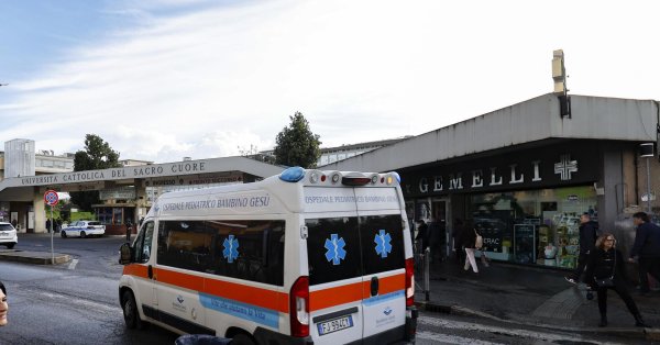 Первая в мире трансплантация легочной артерии была проведена в Риме