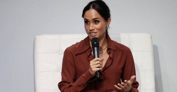 Меган снова, Слафи: Он поднял ноги в лимузин в метрах от туннеля, в котором умерла Диана