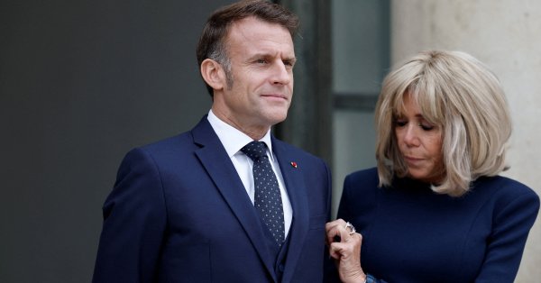 За сексистское киберзапугивание Брижит: под судом предстают 10 человек