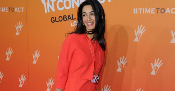 Амаль Клуни продемонстрировала новую прическу