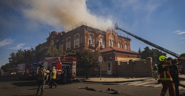 Массовая российская атака на украинский город Харков