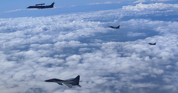 Истребители F-16 примут боевое дежурство, когда пилоты будут готовы