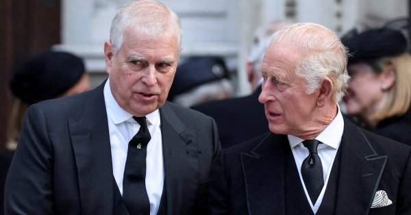 Никаких компромиссов: король Карл лишил титула «принца» и своего брата Андрея