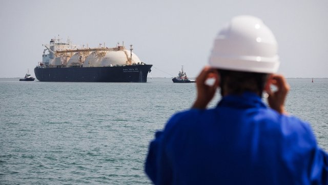 Россия готовится к рискованной операции по продаже своего сжиженного газа