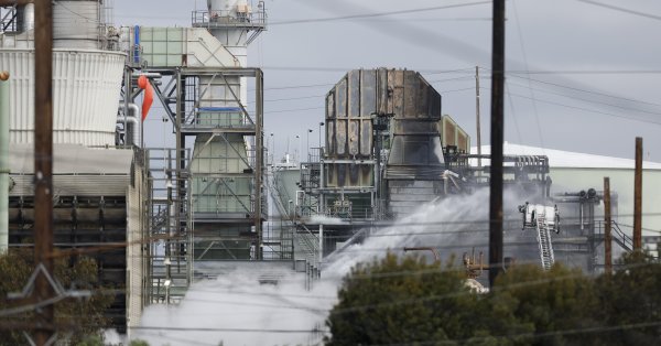 Самый богатый человек Африки заявил, что крупнейший нефтеперерабатывающий завод континента удвоит свою мощность