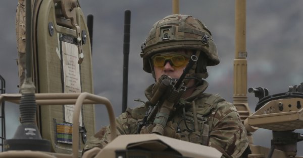 Великобритания направляет группу войск в Израиль по запросу США