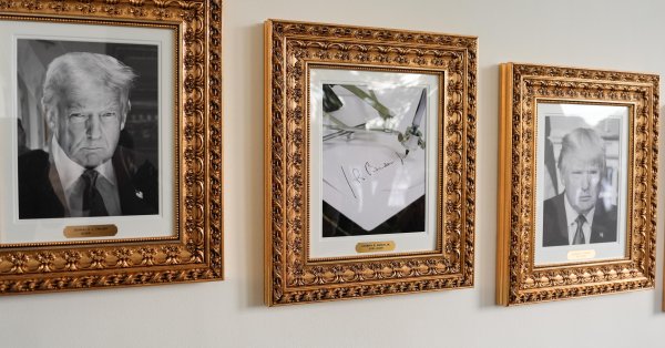 Следует ли признать недействительными приказы, подписанные AutoPen Байдена?