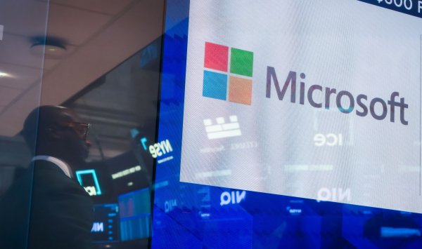 Meta и Microsoft проверяют терпение инвесторов рекордными расходами на ИИ