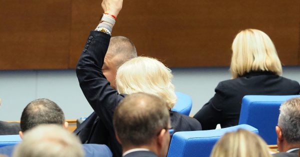 Депутаты развязали руки КПК, он сможет проводить проверки на месте