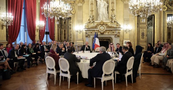 Европа присоединяется к игре со стальными таможенными пошлинами