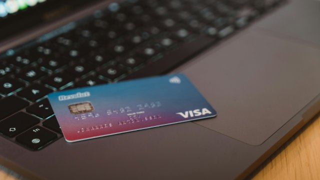 Выдача банковской лицензии Revolut British British была отложена из-за контроля рисков