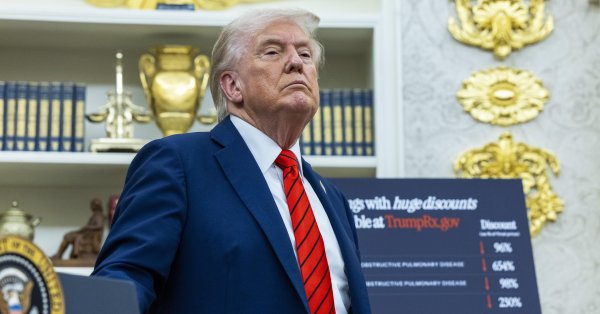 Трамп для нобелевского лауреата: позвоните мне и скажите, что я этого заслуживаю