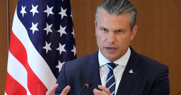 США объявили военную операцию против наркотрафика в Западном полушарии