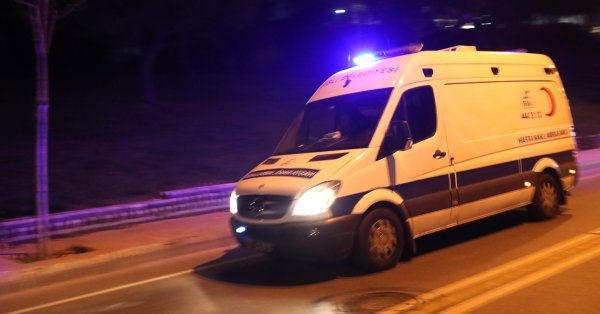 Не менее шести человек погибли в результате взрыва на парфюмерном заводе в Турции