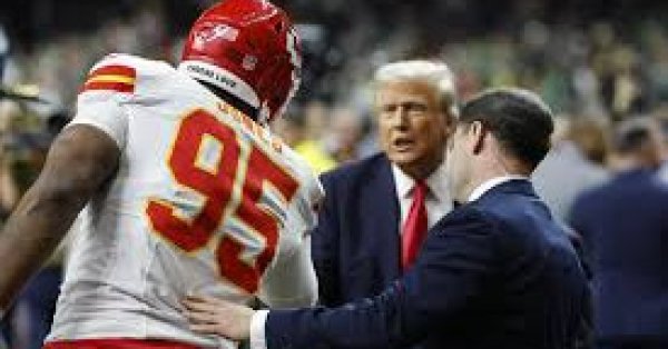 Трамп всех удивил, сходил на игру