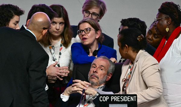 Спустя десять лет после Парижа климатическая дипломатия борется за свое выживание