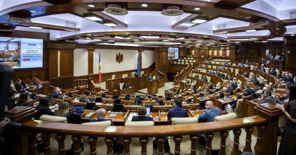 Молдова закрывает русский культурный центр в стране