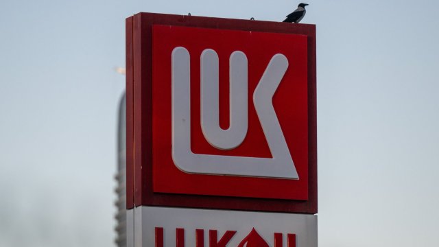 Chevron изучает возможность приобретения международных активов Лукойла