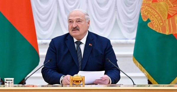 Лукашенко: Беларусь не будет ввязываться в войну при отсутствии внешней агрессии