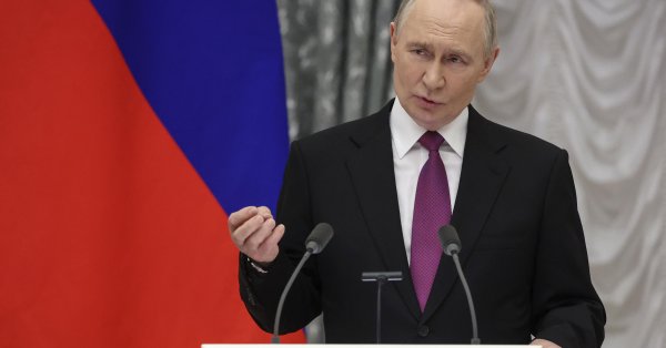 Путин наградил разработчиков «Буревестника» и «Посейдона»