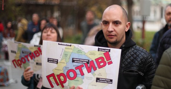 Напряженность вокруг «Голубой зоны»: протестующие заблокировали мост Чавдар