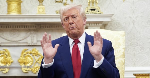 Трамп: Республиканцы проиграли выборы, потому что моего имени не было в бюллетенях