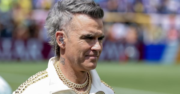 Робби Уильямс признается: теряю зрение из-за уколов для похудения