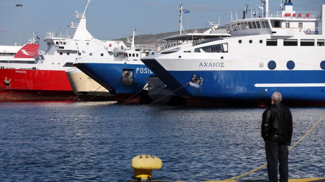 Не для продажи: Китай конфликтует с США из-за греческого порта Пирей