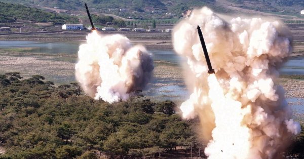 Союзники Америки должны обзавестись ядерным оружием