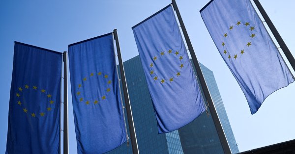 Страны ЕС одобрили помощь Украине в размере 1,8 млрд евро