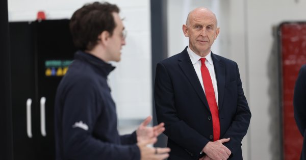 Британский флот меняет правила после инцидента с российским кораблем