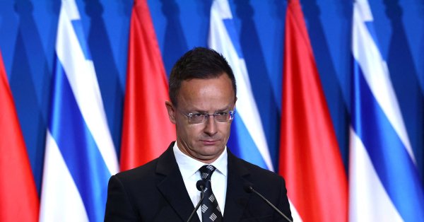 Сийярто: Западная Европа пытается сорвать американский план относительно Украины