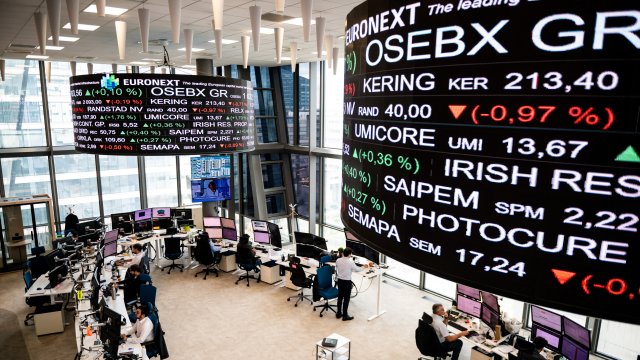 Европейские фондовые рынки начинают неделю ростом