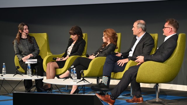 Где место Болгарии в уравнении «США внедряют инновации, Европа регулирует, а Китай реализует»?