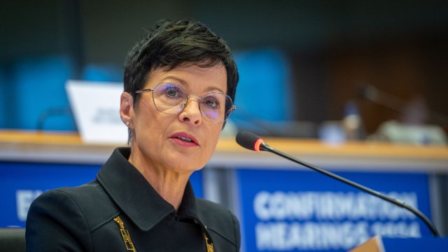 М.Кос: Кандидатам в члены ЕС придется выбрать сторону в глобальном противостоянии