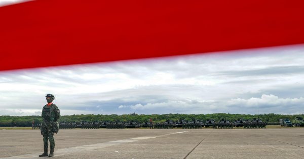 Как Китай и Тайвань готовятся к войне