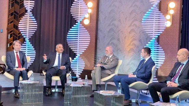 Петар Чобанов: Позитивы от еврозоны не придут автоматически в подарок