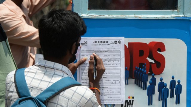 Компании в США больше не стесняются увольнять сотрудников