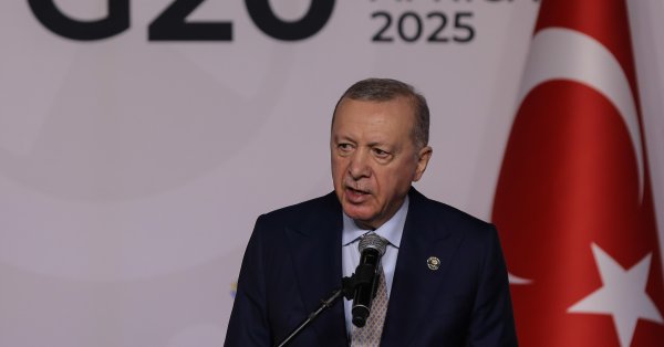 Эрдоган поговорит с Путиным в понедельник