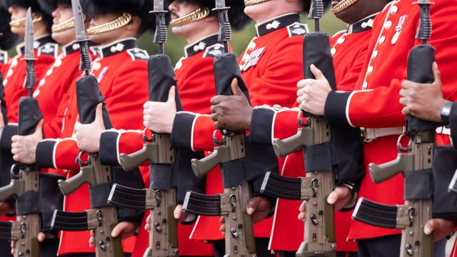 Лондон хочет от ЕС денег на оборону, Брюссель не может решить, согласится ли он