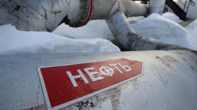 Нефть будет еженедельно снижаться на фоне надежд на мир в Украине*