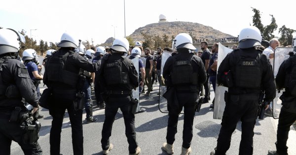 Деревня на Крите в напряжении после смертельной вражды: полиция арестовала одного мужчину и обнаружила незарегистрированное оружие