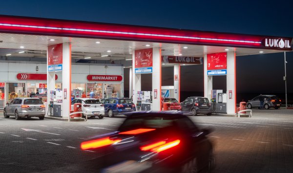 Лукойл: связи с Россией помогли Gunvor выиграть санкционную премию
