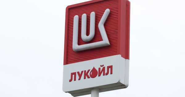 На заправках Лукойла в Финляндии может закончиться топливо